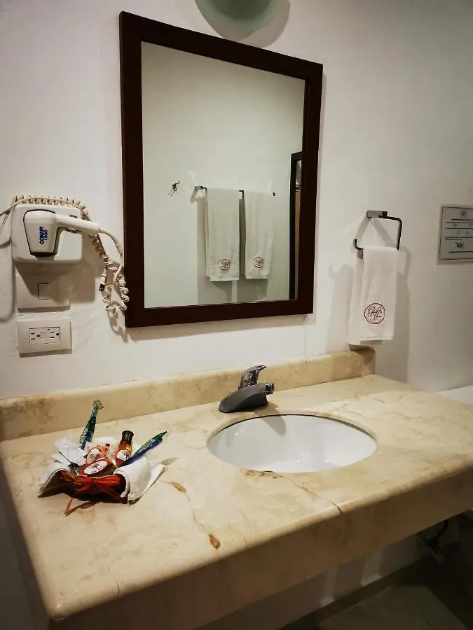 ****  Hotel Real Mercedes Mérida Mexique